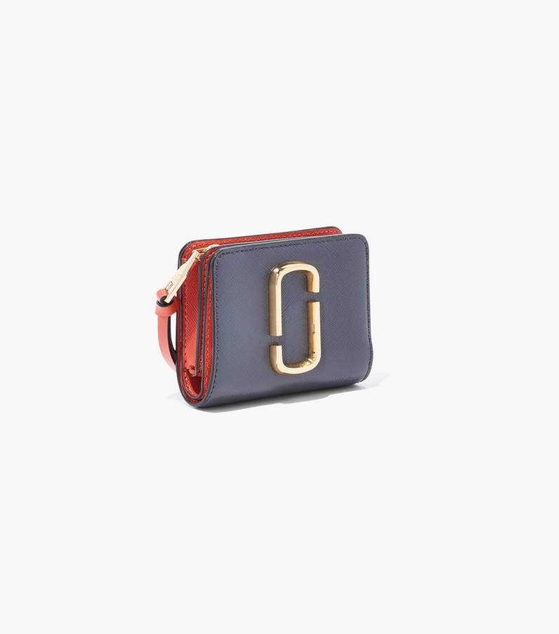 The Snapshot Mini Compact Wallet